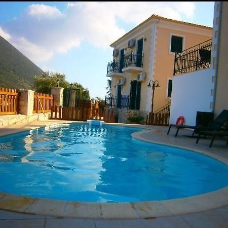 Iriana Village Inn Stavros  Zimmer foto